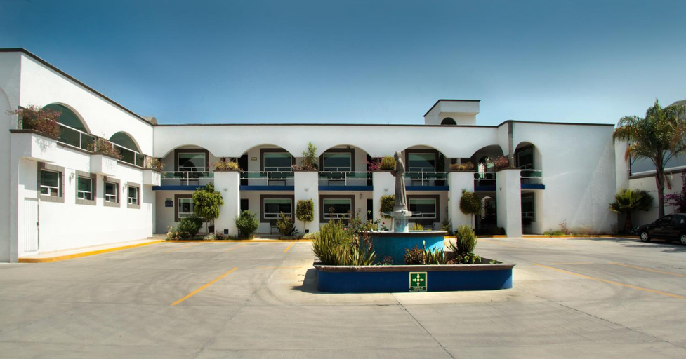 Exterior & Views 2, Global Express Puebla, San Pedro Cholula