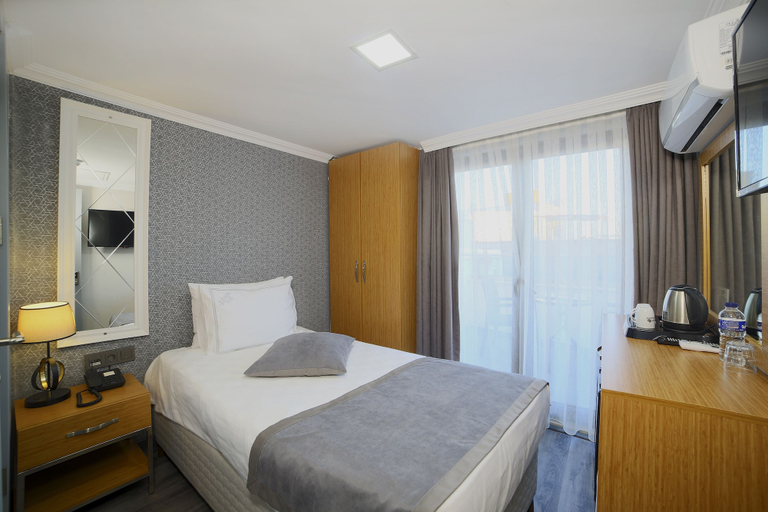Bedroom 4, Almina Inn Hotel, Fatih