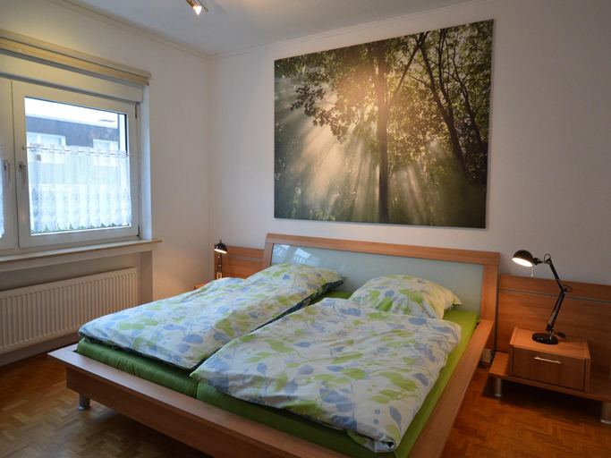 Bedroom 3, Ferienwohnung Schwebebahn in Wuppertal, Wuppertal