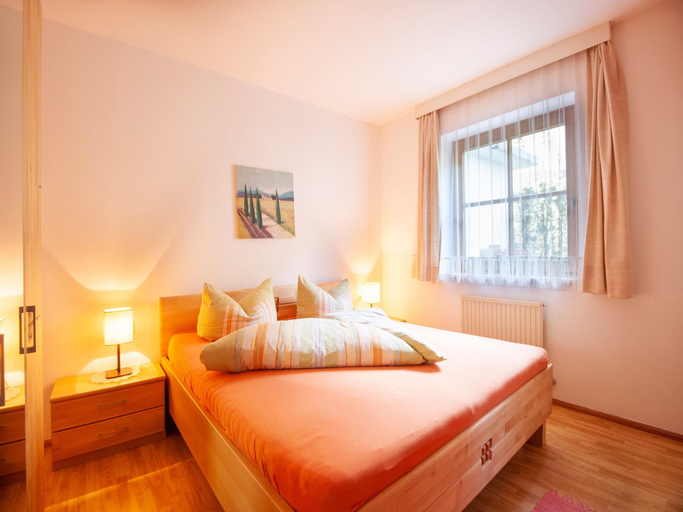 Bedroom 2, Apartment in Mayrhofen near Penkenbahn Cable Car, Schwaz