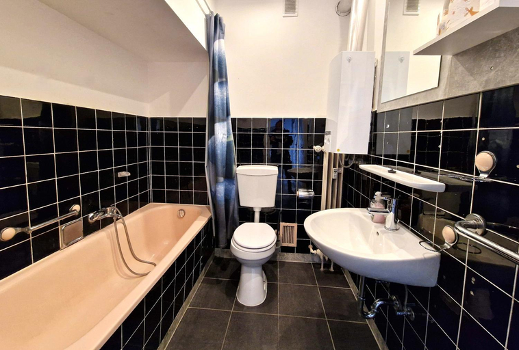 Bathroom 4, BS Oberhausen Comfort Zentral-Apartment, Oberhausen