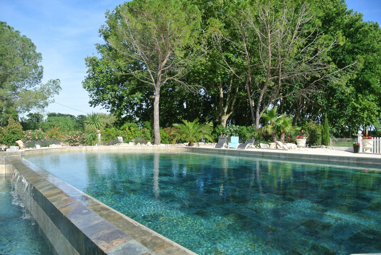 Swimming pool 4, Grand Tamaris Hosting, Bouches-du-Rhône