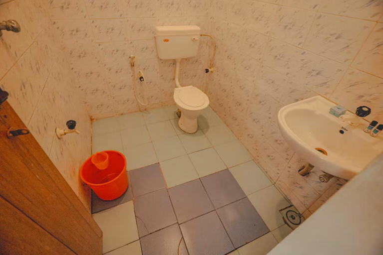 Bathroom, Bamboo Village, Thiruvananthapuram