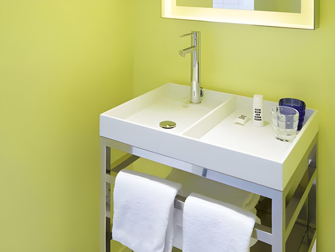 Bathroom 2, Mama Shelter Bordeaux, Gironde