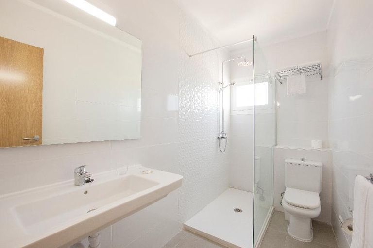 Bathroom 4, Sultan, Baleares