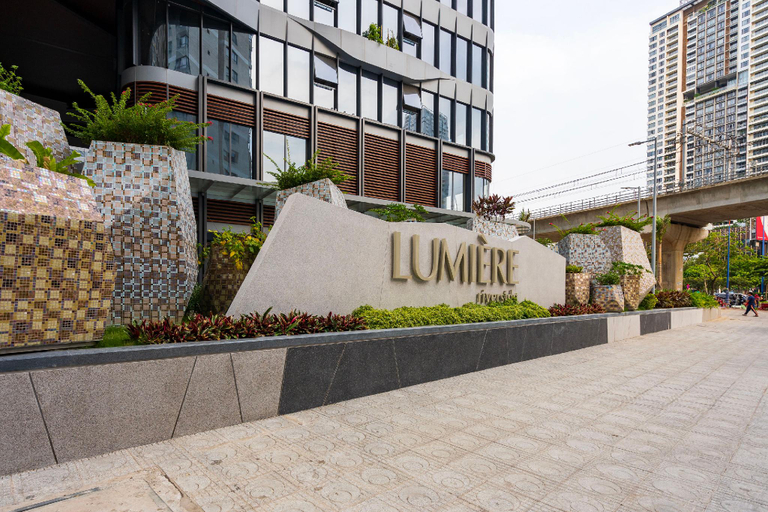 Exterior view 2, THE LUMIÈRE RIVERSIDE LUXURY SUITE, District 2