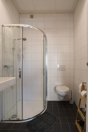 Bathroom 3, Luttik Oudorp 30, Alkmaar