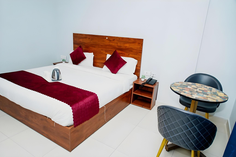 Bedroom 3, Limewood Stay - Executive Huda City Center, Gurgaon