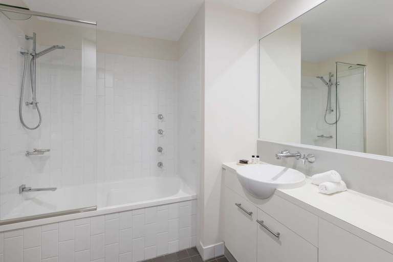 Bathroom 5, Oaks Brisbane on Margaret Suites, Brisbane