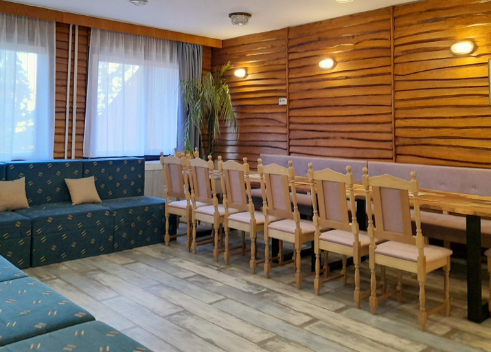Food & Drinks, HAVAR Resort, Gyöngyös