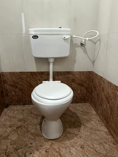 Bathroom, Hotel Mauli Agro Farm Dam View Resort, Satara