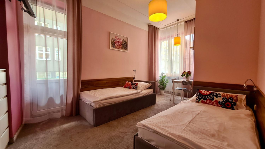 Others 2, Hostel Moderna Rest, Będzin