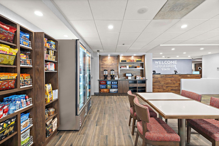 Public Area 2, Hampton Inn by Hilton Los Angeles Airport LAX, Los Angeles