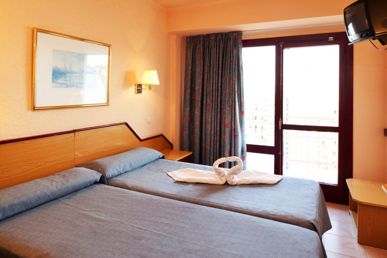 Bedroom 2, Hotel H TOP Olympic, Barcelona