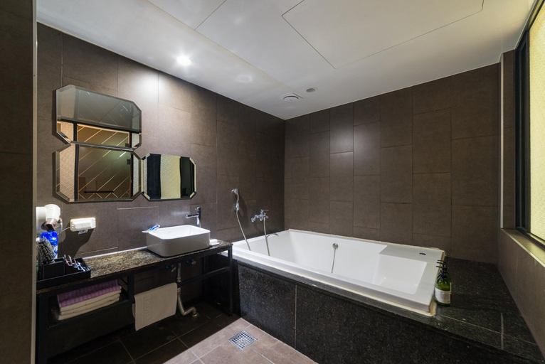 Bathroom 4, Two Heaven Hotel Busan Songdo, Seo
