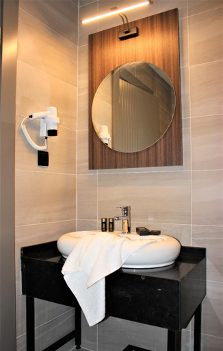 Bathroom 5, Monalisa Hotels, Kuşadası