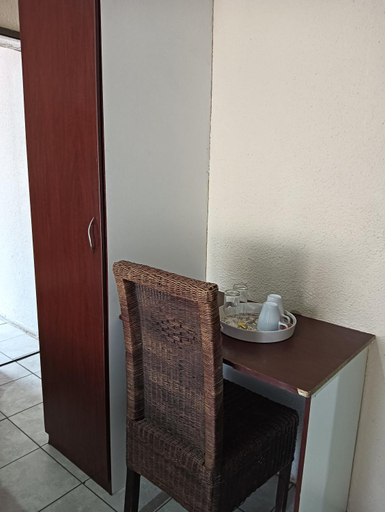 Others 5, Desita La' Guesthouse, Bojanala