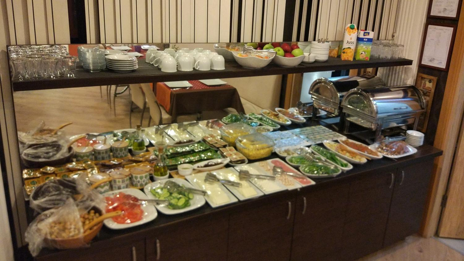 Food & Drinks 5, Mini Hotel, Konak