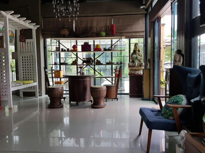 Others 4, Tree Retro, Muang Chiang Mai