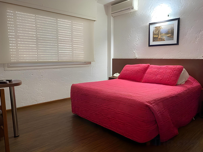 Bedroom 3, Hotel Ajax, n.a351