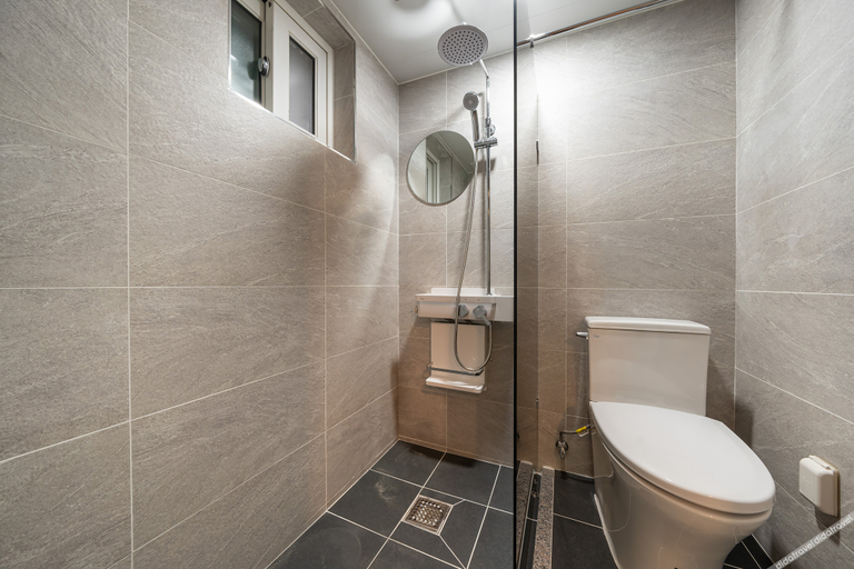 Bathroom 5, Songtan Hotel Corner In, Pyeongtaek