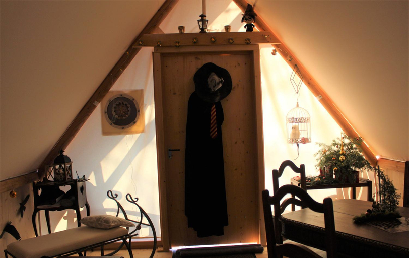 Others 5, Gite du sorcier - Etat Nature, Meurthe-et-Moselle