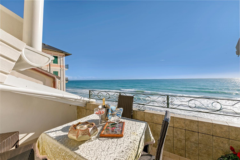 Others 5, B&B Da Giueli Rooms On The Seafront, Savona