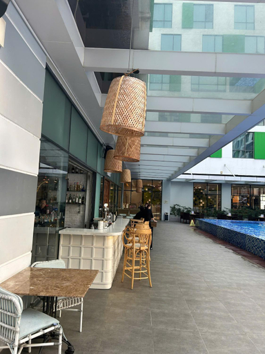 Food & Drinks 5, Republic Plaza airport Tan Son Nhat, Ho Chi Minh City