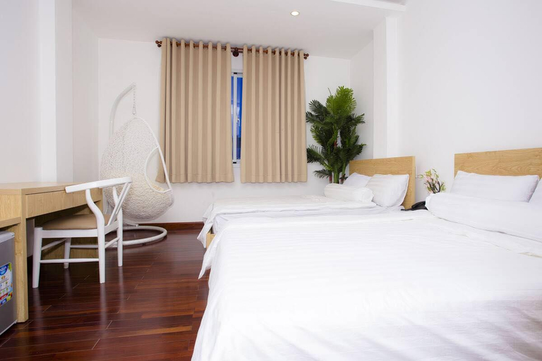 Bedroom 2, Family Hotel, District 1