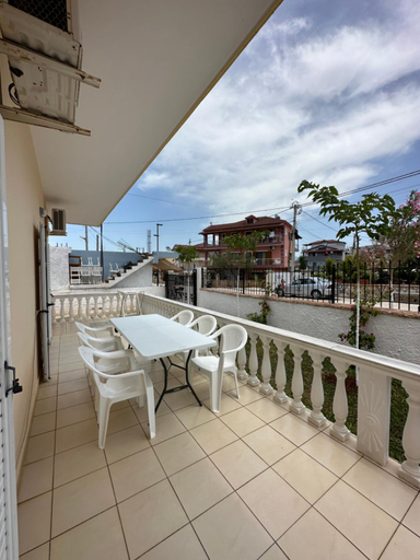 Others 5, Guesthouse Agalliu, Sarandës