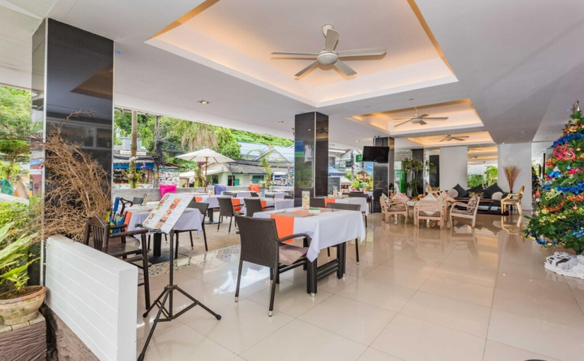 Food & Drinks 5, Kata Beach Studio, Phuket Island