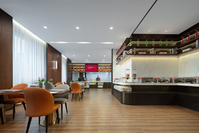 Food & Drinks, Mövenpick By Accor Binjiang Nanjing, Nanjing