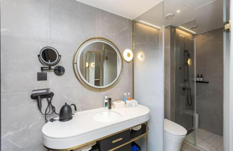 Bathroom 3, Atour X Hotel Tianjin West Railway Station South Square, Tianjin
