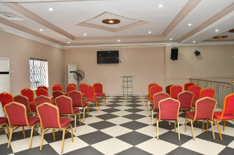 Others 4, Choice Gate Hotel-Guest Suite, Ikpoba-Okha