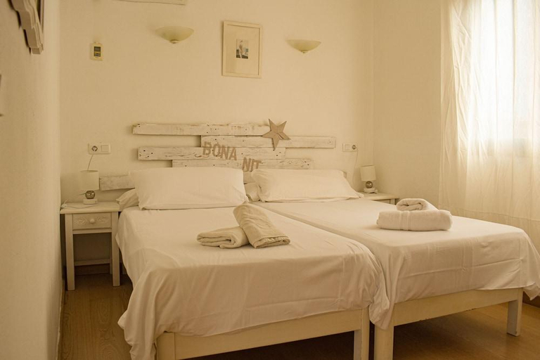Bedroom 2, Hotel Marbel, Baleares