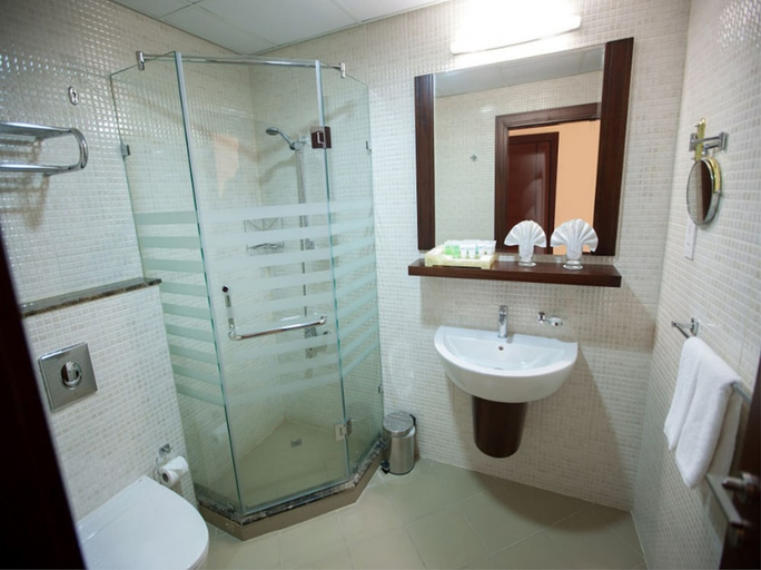 Bathroom, Xclusive Maples Hotel Apartments, Dubai