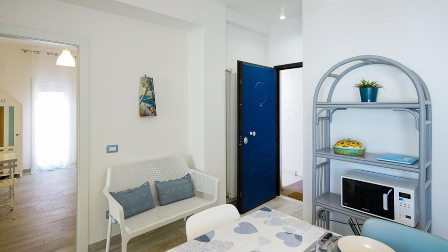 Food and beverages 3, Marina Blue home, Ragusa