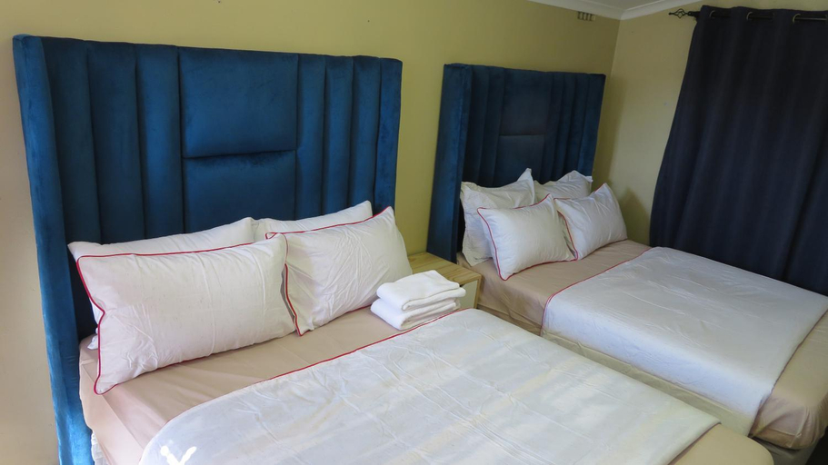 Bedroom 2, GALAXY SLEEP AND GO ROOMS, City of Cape Town