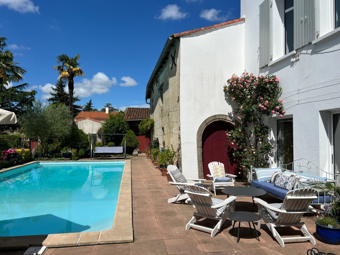 Others 4, Le Relais du Puy, Vendée