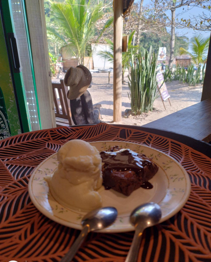 Food & Drinks 5, Suite Shambhala Ideal para Casal Beira Mar entre Paraty e Ubatuba, Ubatuba