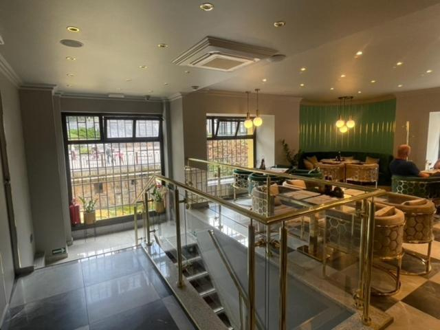 Food & Drinks 3, Karlsbad Prestige, Karlovy Vary