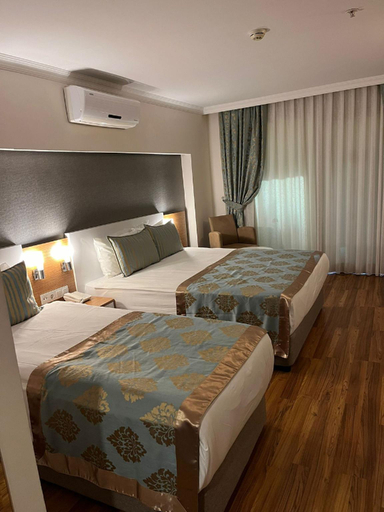 Bedroom 3, Annabella Diamond Hotel - All Inclusive, Alanya