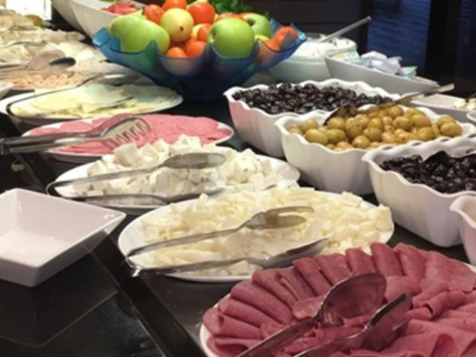 Food & Drinks 5, WOX EW HOTEL, Konak