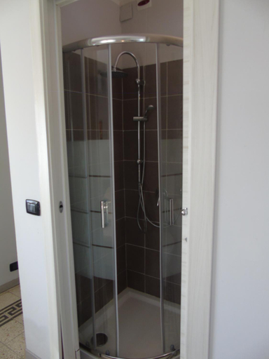 Bathroom 3, Villino Vanzetti 1930, Cagliari