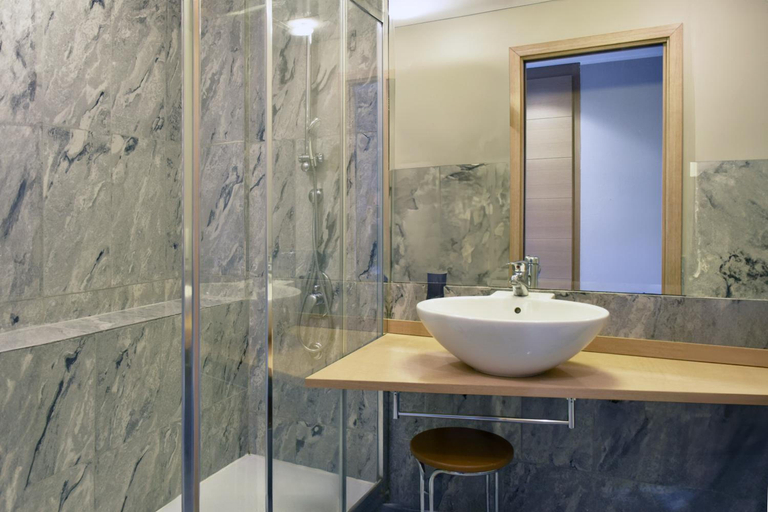 Bathroom 3, B&B HOTEL Milano Cologno Studios, Milano