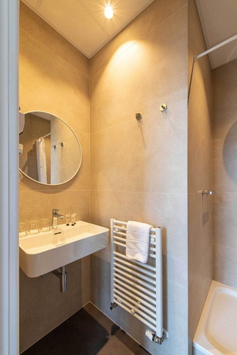 Bathroom 3, Hotel Sabot D'Or, West-Vlaanderen