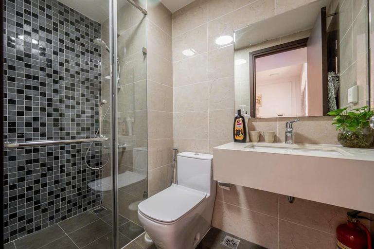 Bathroom 2, Hana Apartment [2Br-The Tresor -nice view), District 4
