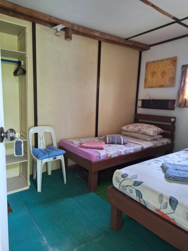 Bedroom 4, Genevieve Guest House, Maria