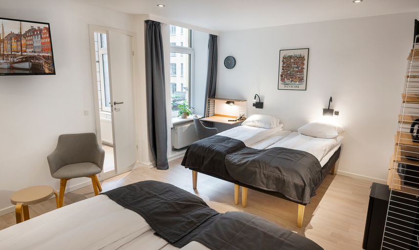 Bedroom 2, GO Hotel Ansgar, Copenhagen
