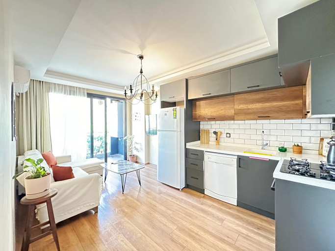 Others 3, Yeni denize yakın minimalist evler, Merkez